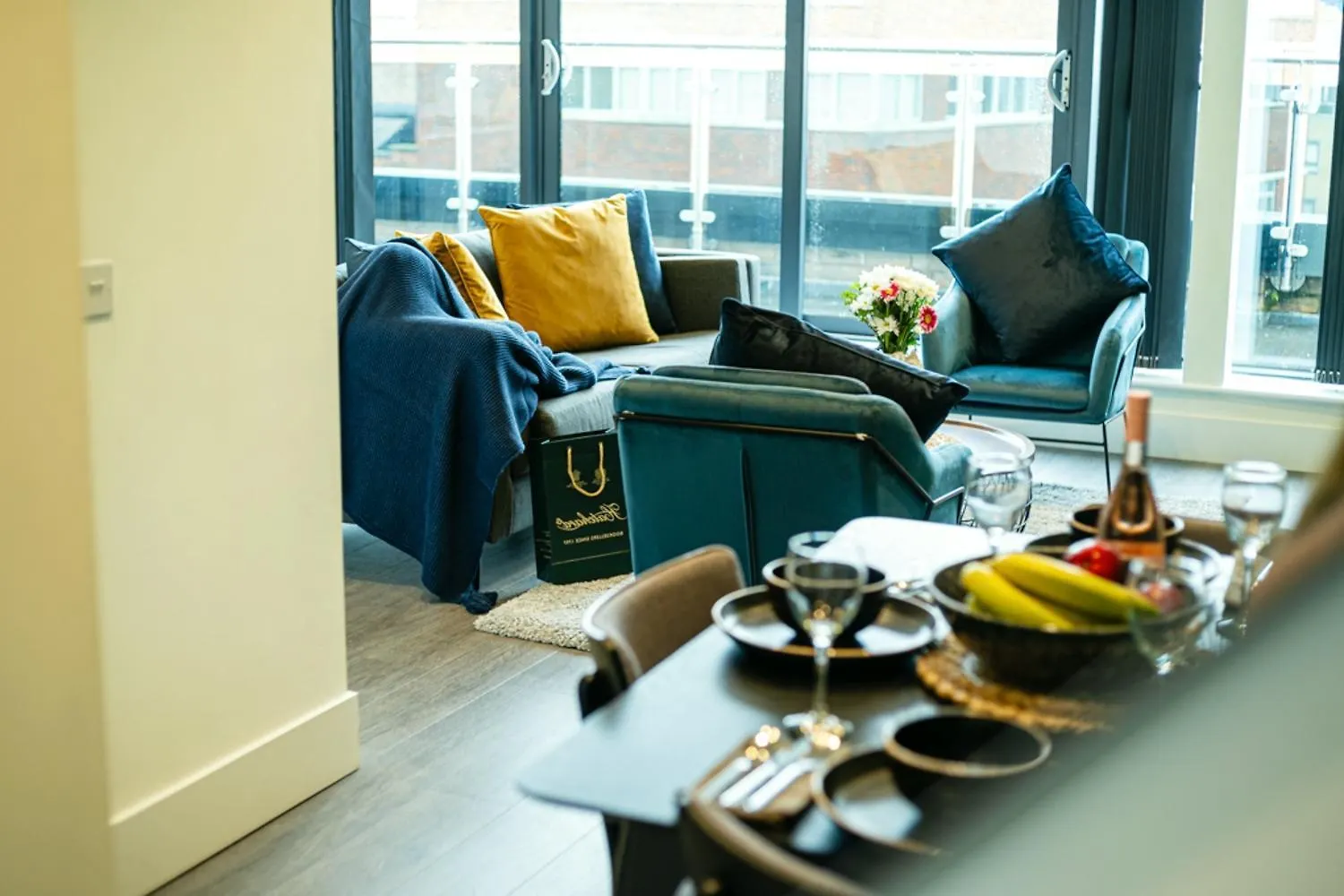 Apartament Hive - City East Londyn