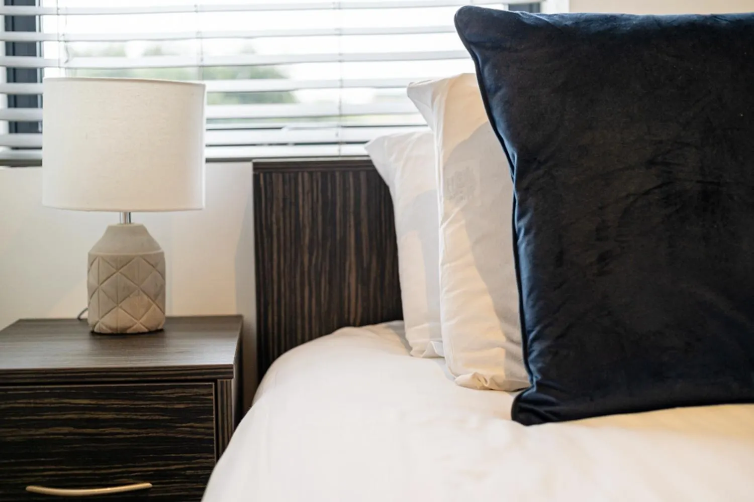 Hive - City East London Apartment