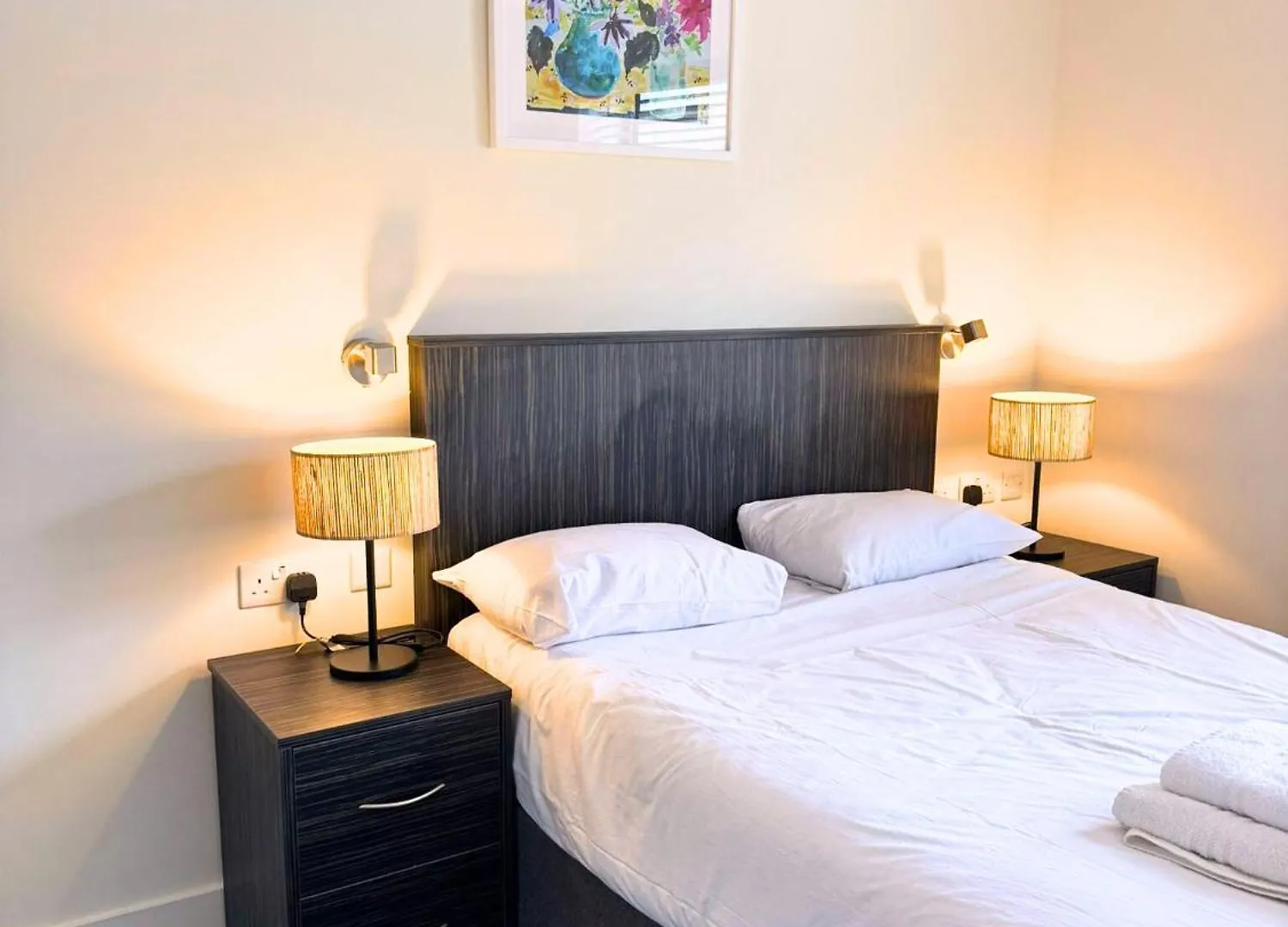 Apartment Hive - City East London